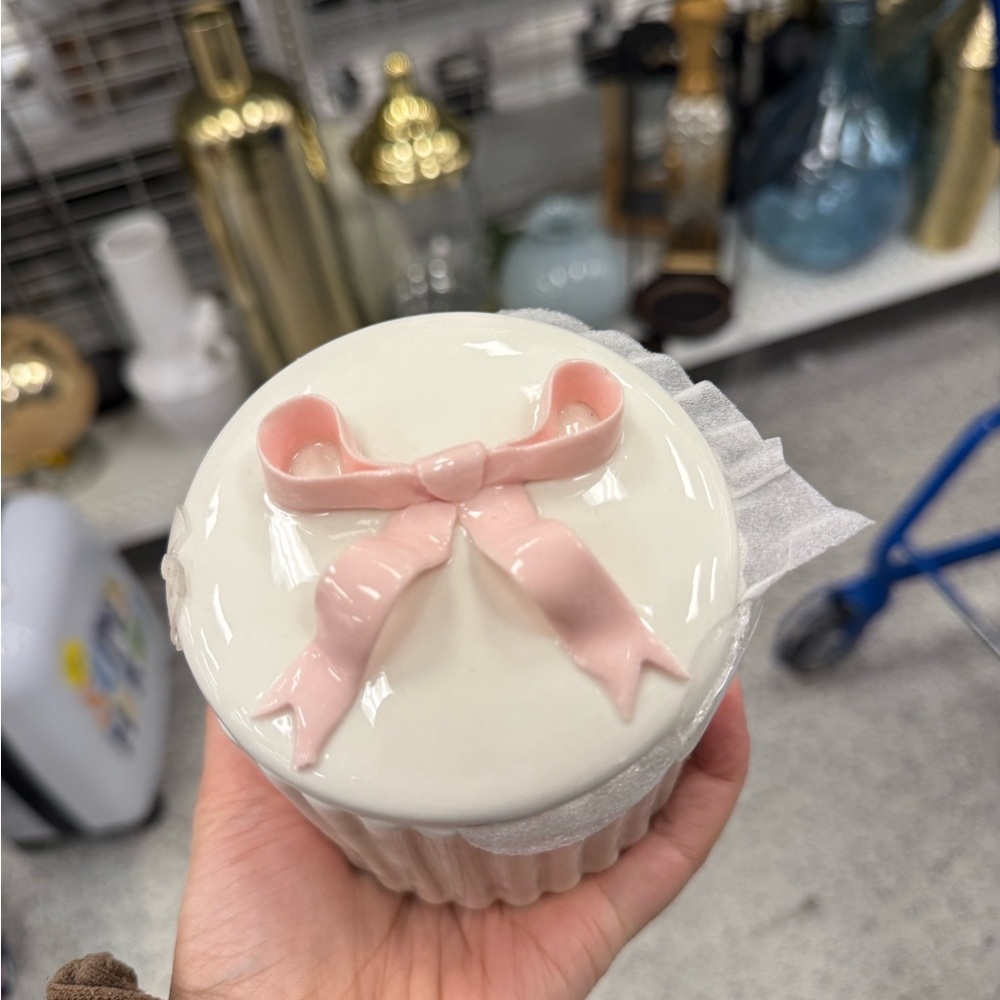 White Ceramic Trinket Jar with Pink Bow Lid